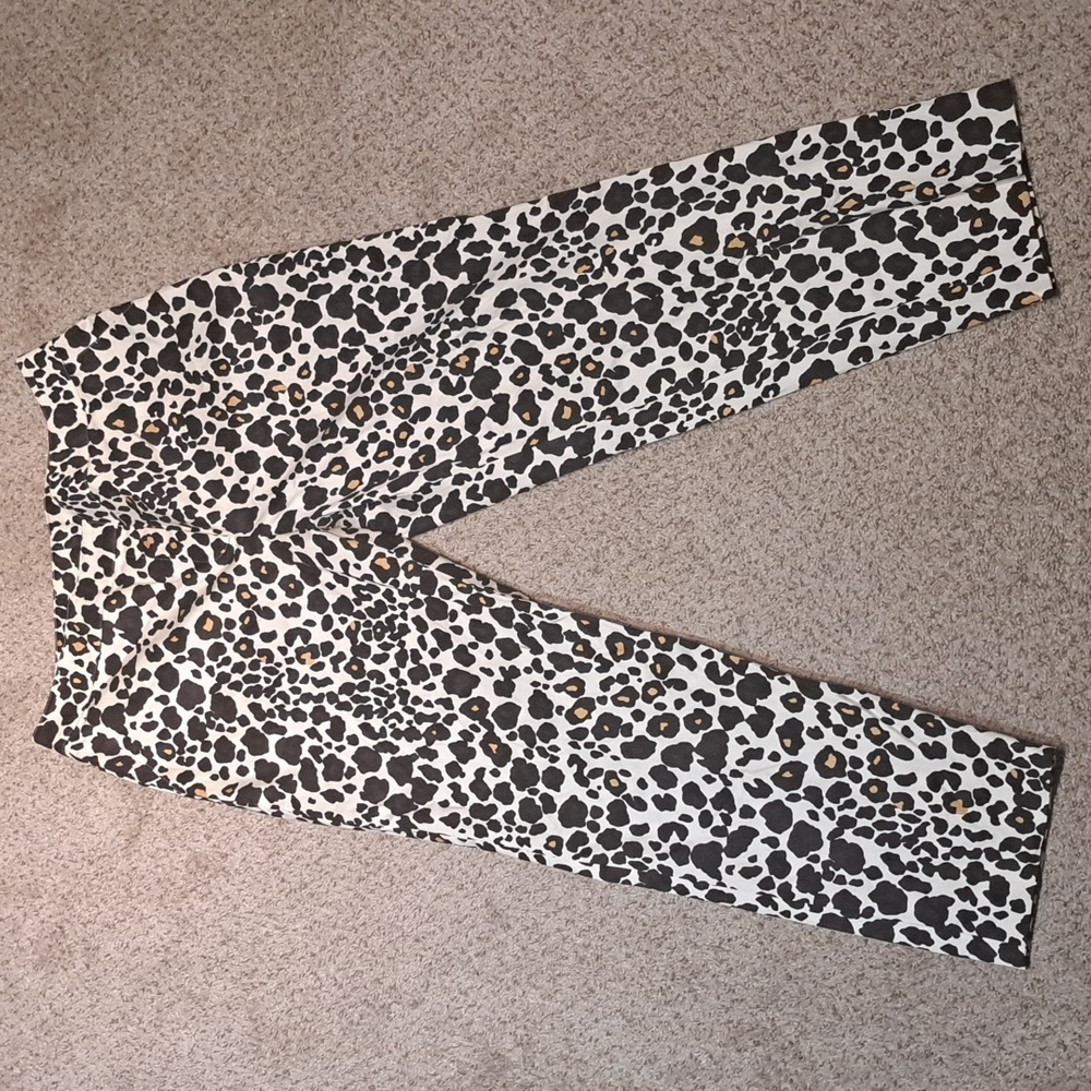ST. JOHN Boutiques sz 12 imported animal print style pants, orig. $795.00